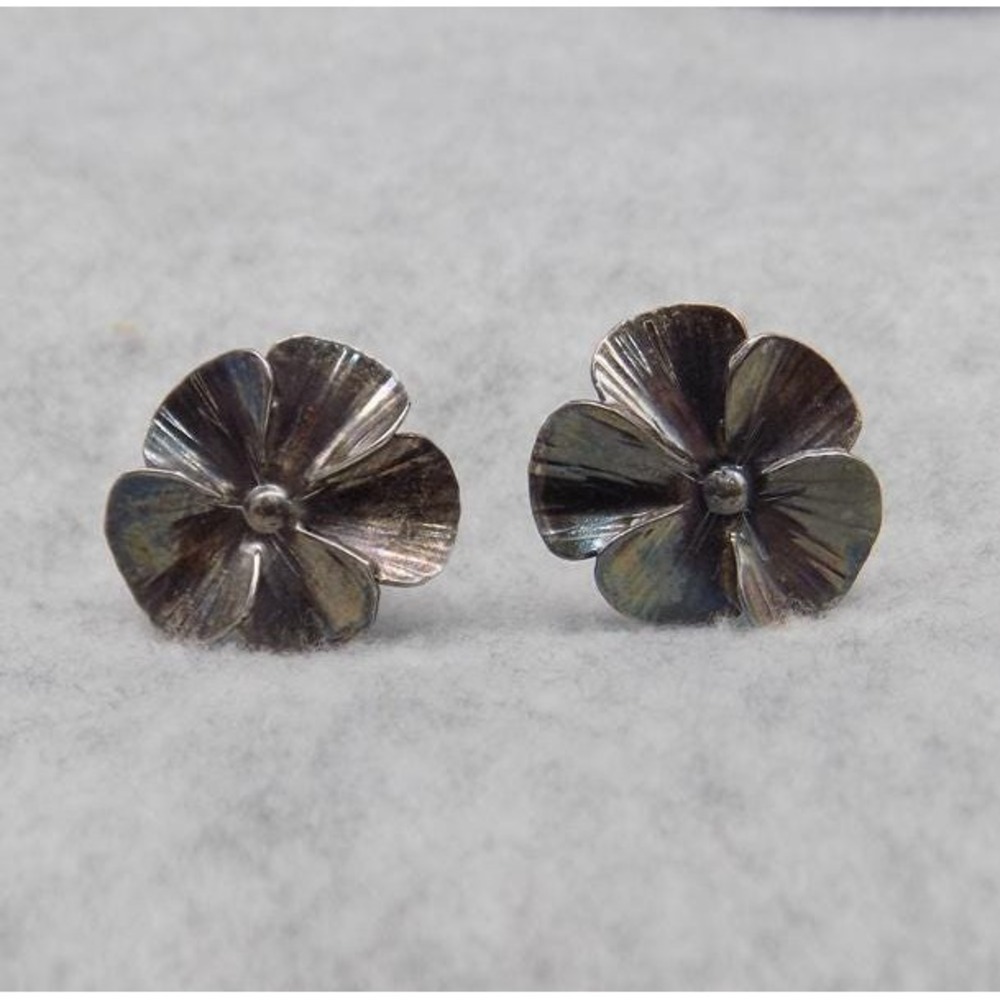 Stuart Nye Sterling Dogwood Blossom Earrings Silver Vintage Screw Back Signed